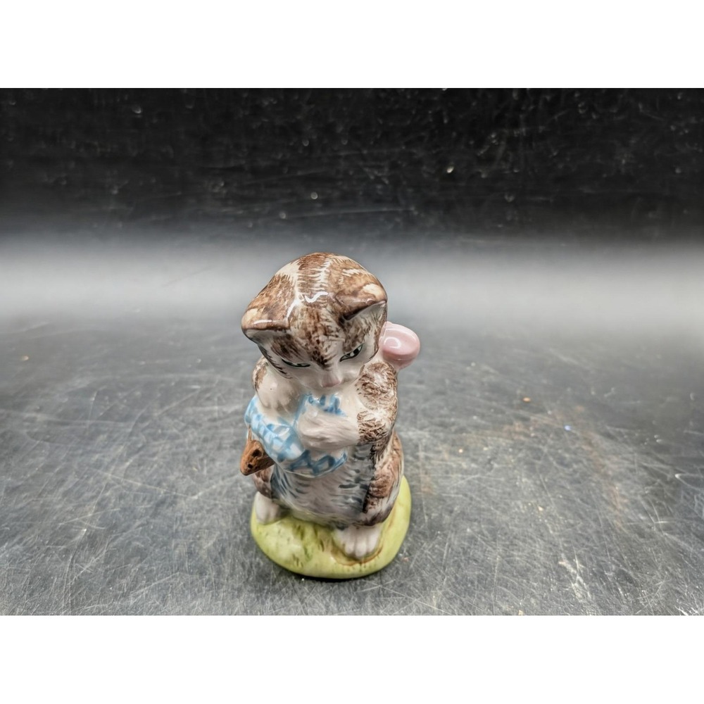 Royal Albert Miss Moppet Beatrix Potter Figurine Cat Mouse England 1989 Vintage